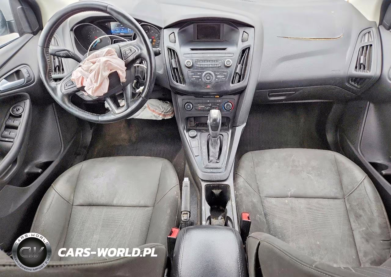 2015 Ford Focus Se VIN:1FADP3K27FL269266 - 8