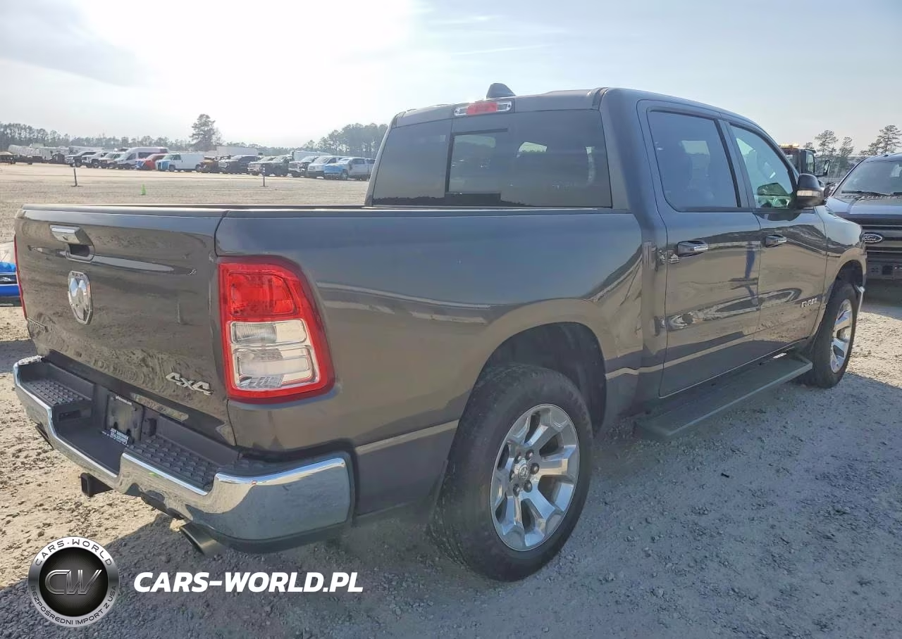 2020 Ram 1500 Big Horn VIN:1C6SRFFT3LN167602 - 3