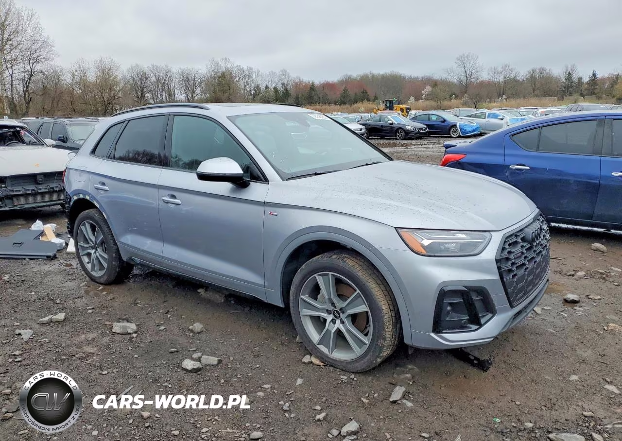 2025 Audi Q5 Premium 45 VIN:WA1GAAFY6S2018017 - 4