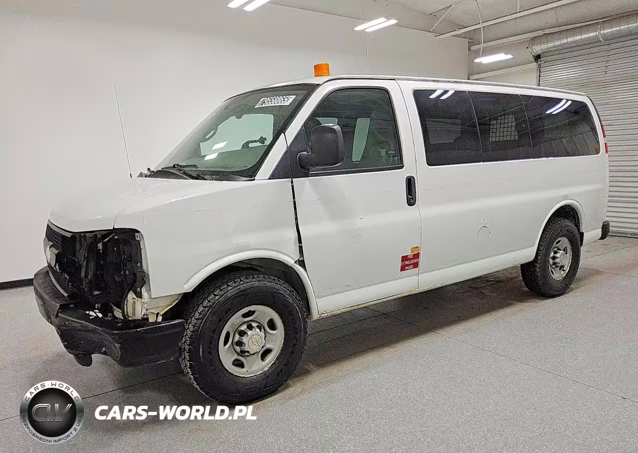 2013 Chevrolet Express G2500 Ls
