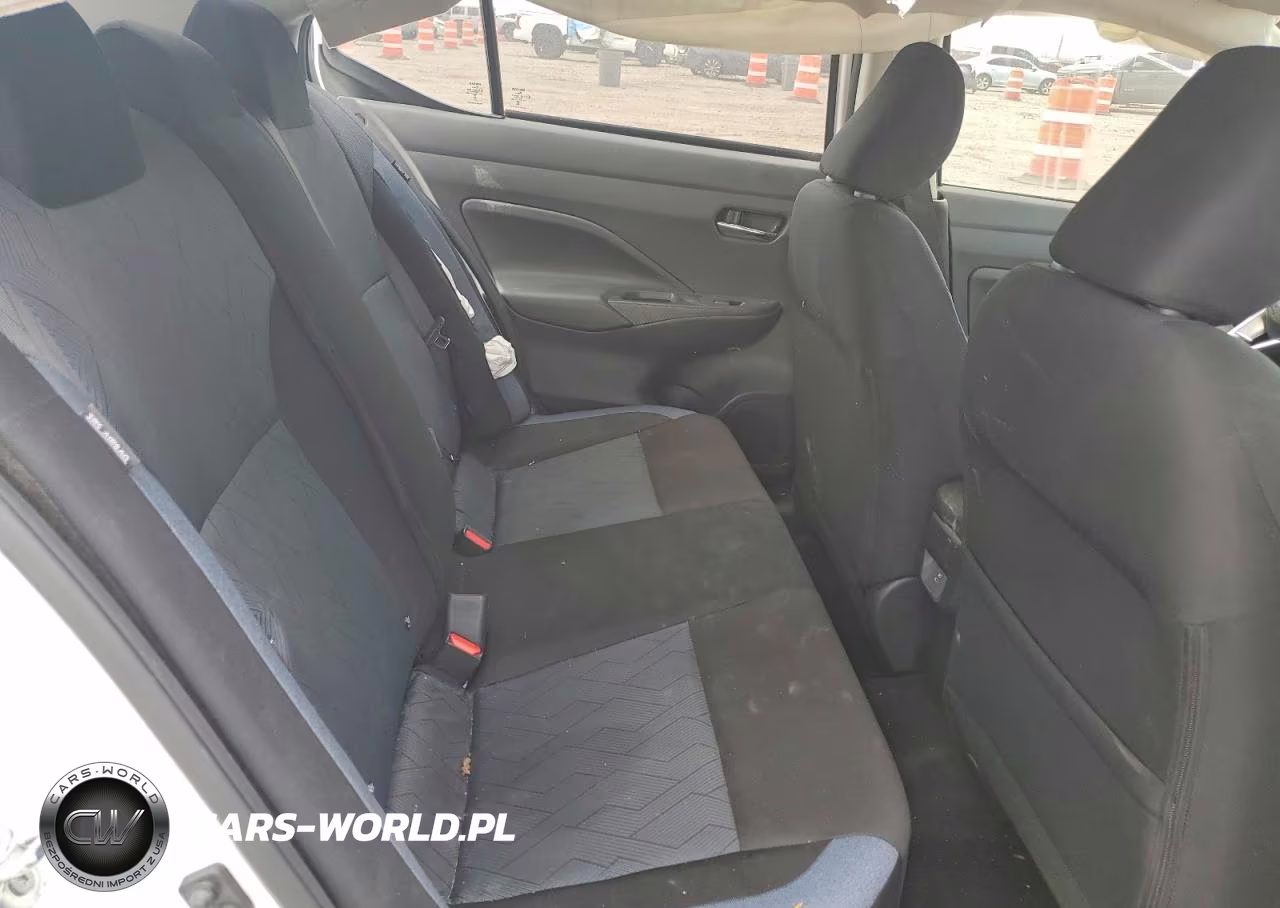2025 Nissan Versa Sv VIN:3N1CN8EV9SL862465 - 10
