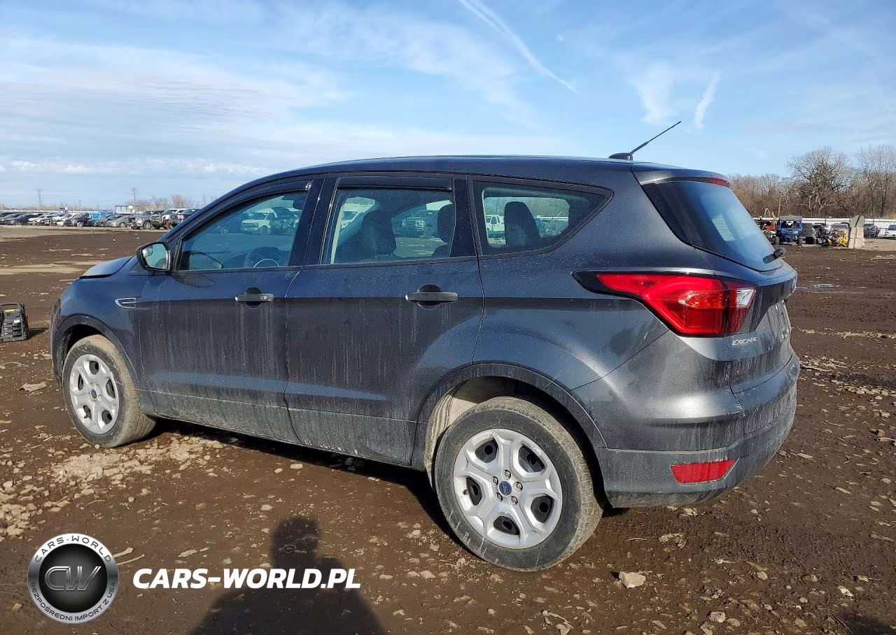 2019 Ford Escape S VIN:1FMCU0F77KUB26952 - 2