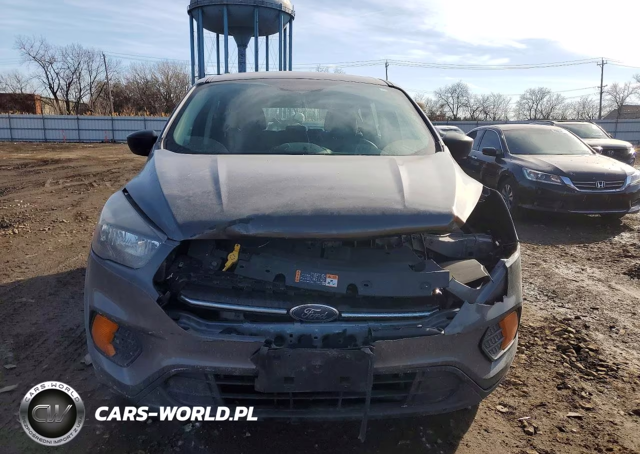 2019 Ford Escape S VIN:1FMCU0F77KUB26952 - 5