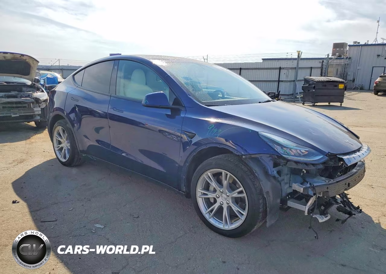 2022 Tesla Model Y VIN:7SAYGAEE5NF343732 - 4