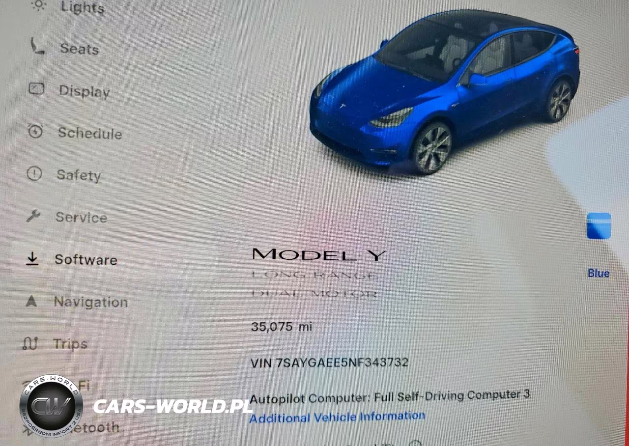 2022 Tesla Model Y VIN:7SAYGAEE5NF343732 - 9