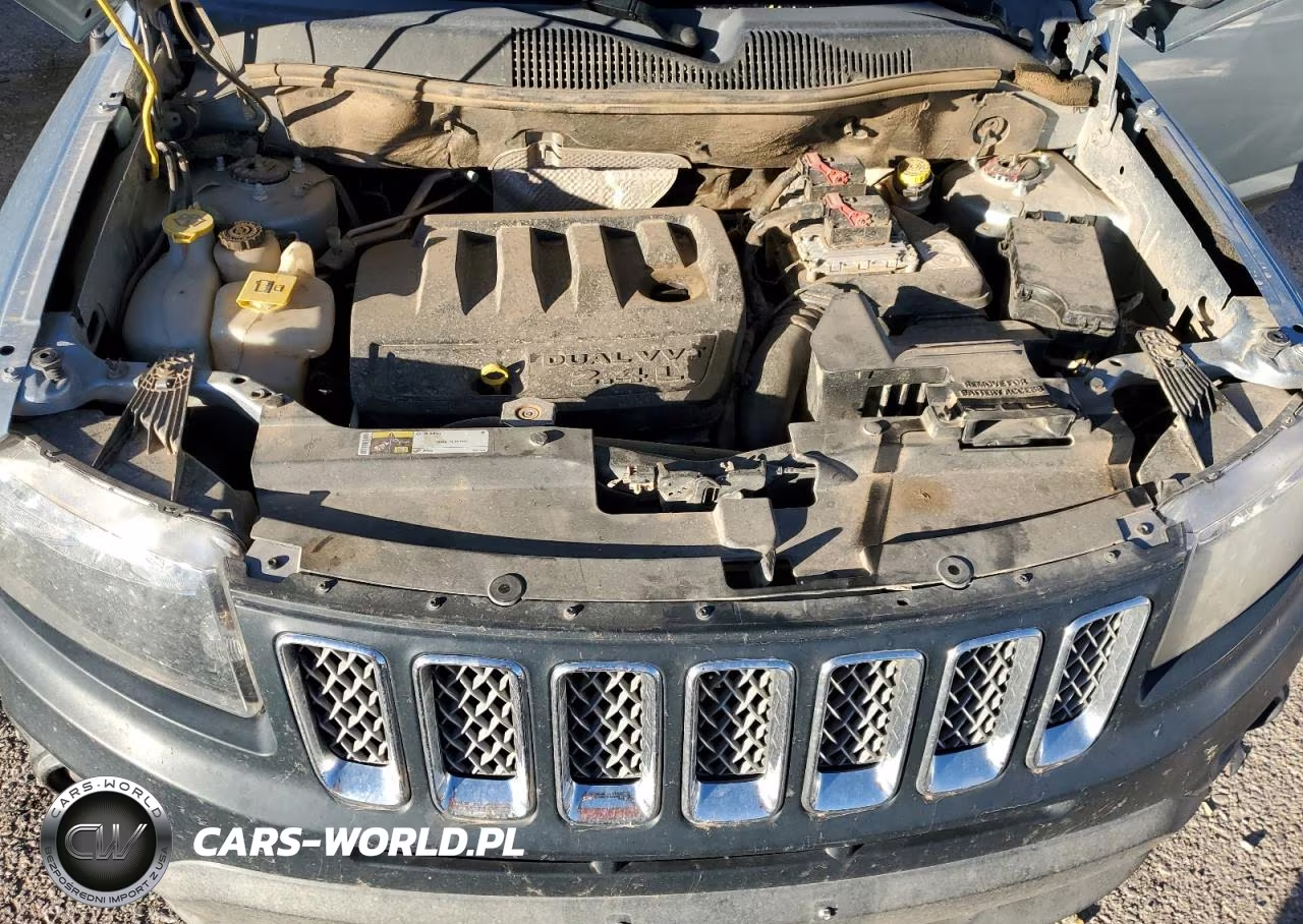 2014 Jeep Compass Latitude VIN:1C4NJCEB1ED547664 - 11