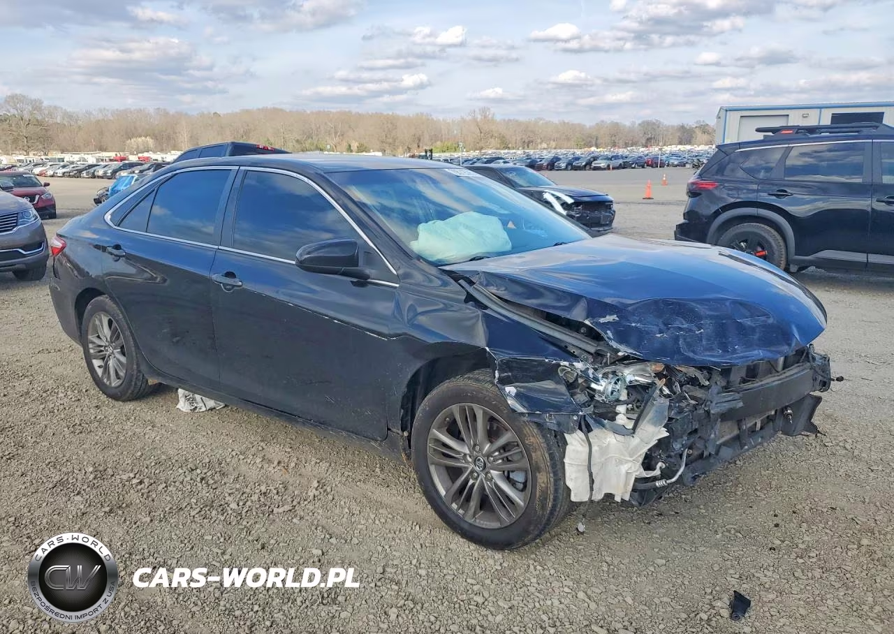 2017 Toyota Camry Se VIN:4T1BF1FK9HU324392 - 4