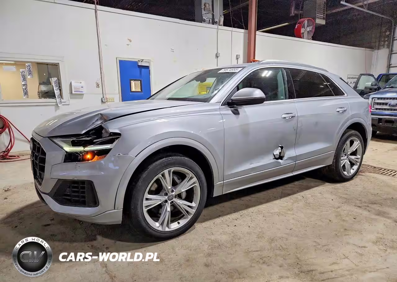 2020 Audi Q8 Premium