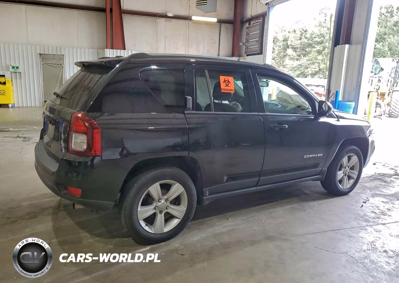 2016 Jeep Compass Sport VIN:1C4NJCBA3GD704934 - 3