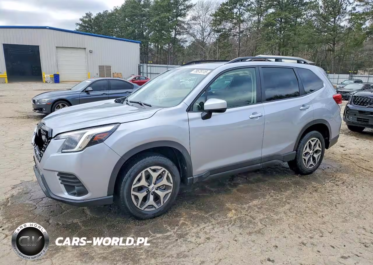 2023 Subaru Forester Premium