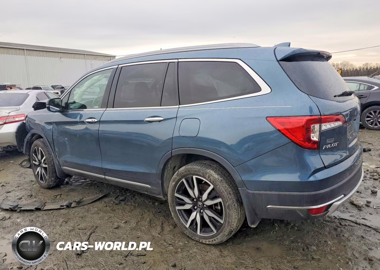 2022 Honda Pilot Touring VIN:5FNYF6H61NB041226 - 2