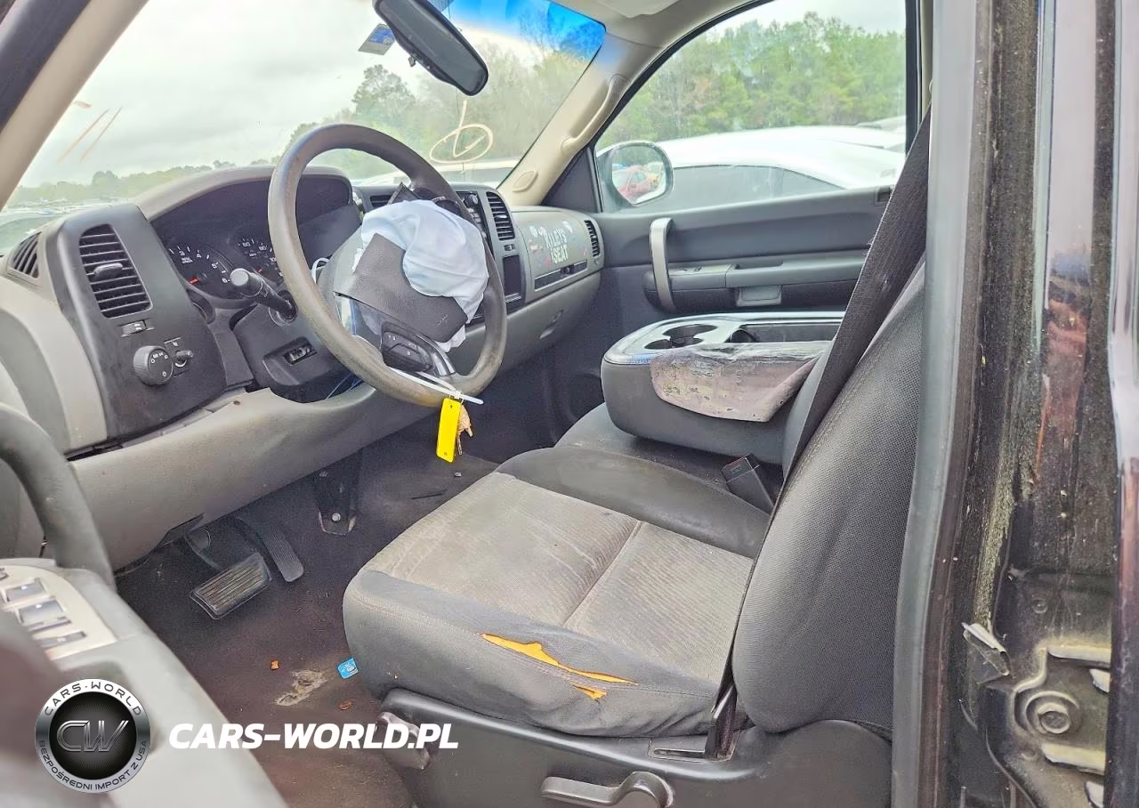 2008 Chevrolet Silverado C1500 VIN:3GCEC13C68G117551 - 7