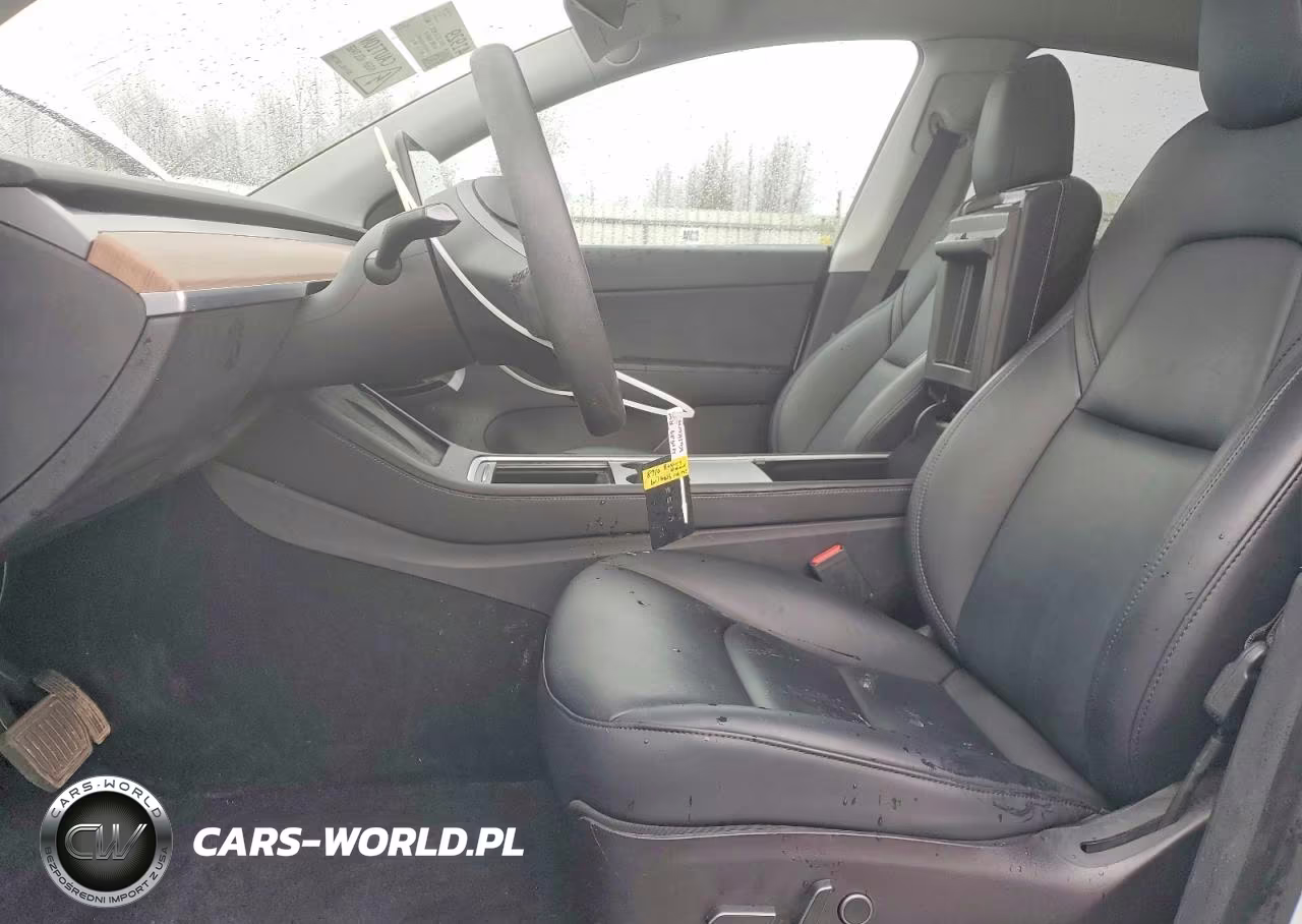 2021 Tesla Model Y VIN:5YJYGAEE5MF196386 - 7