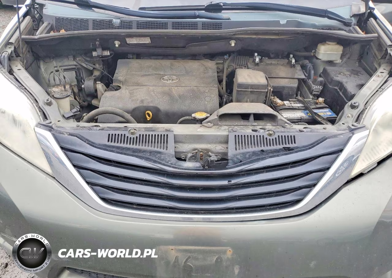 2013 Toyota Sienna Le 8-Passenger VIN:5TDKK3DC7DS363312 - 12