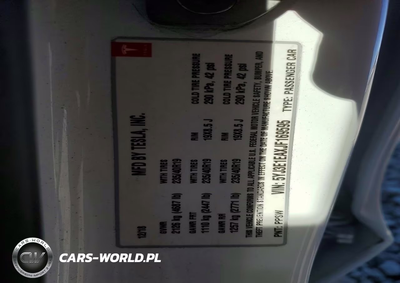 2018 Tesla Model 3 VIN:5YJ3E1EAXJF169595 - 13