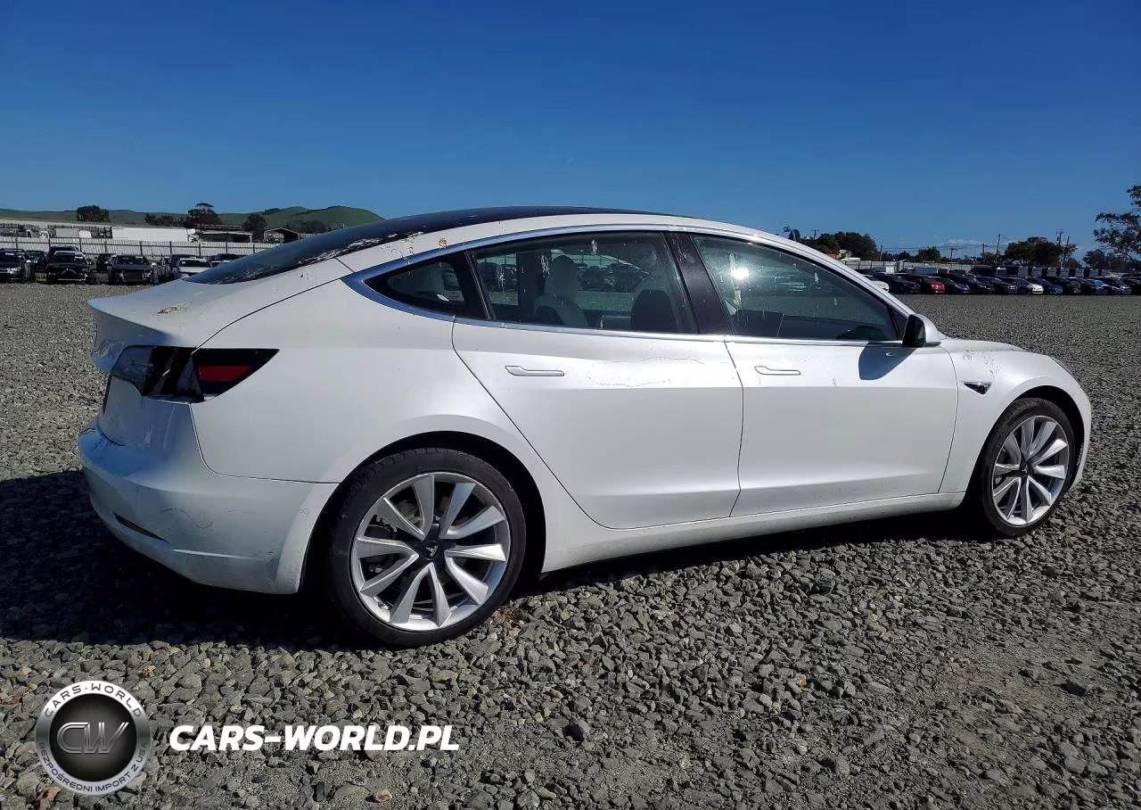 2018 Tesla Model 3 VIN:5YJ3E1EAXJF169595 - 3