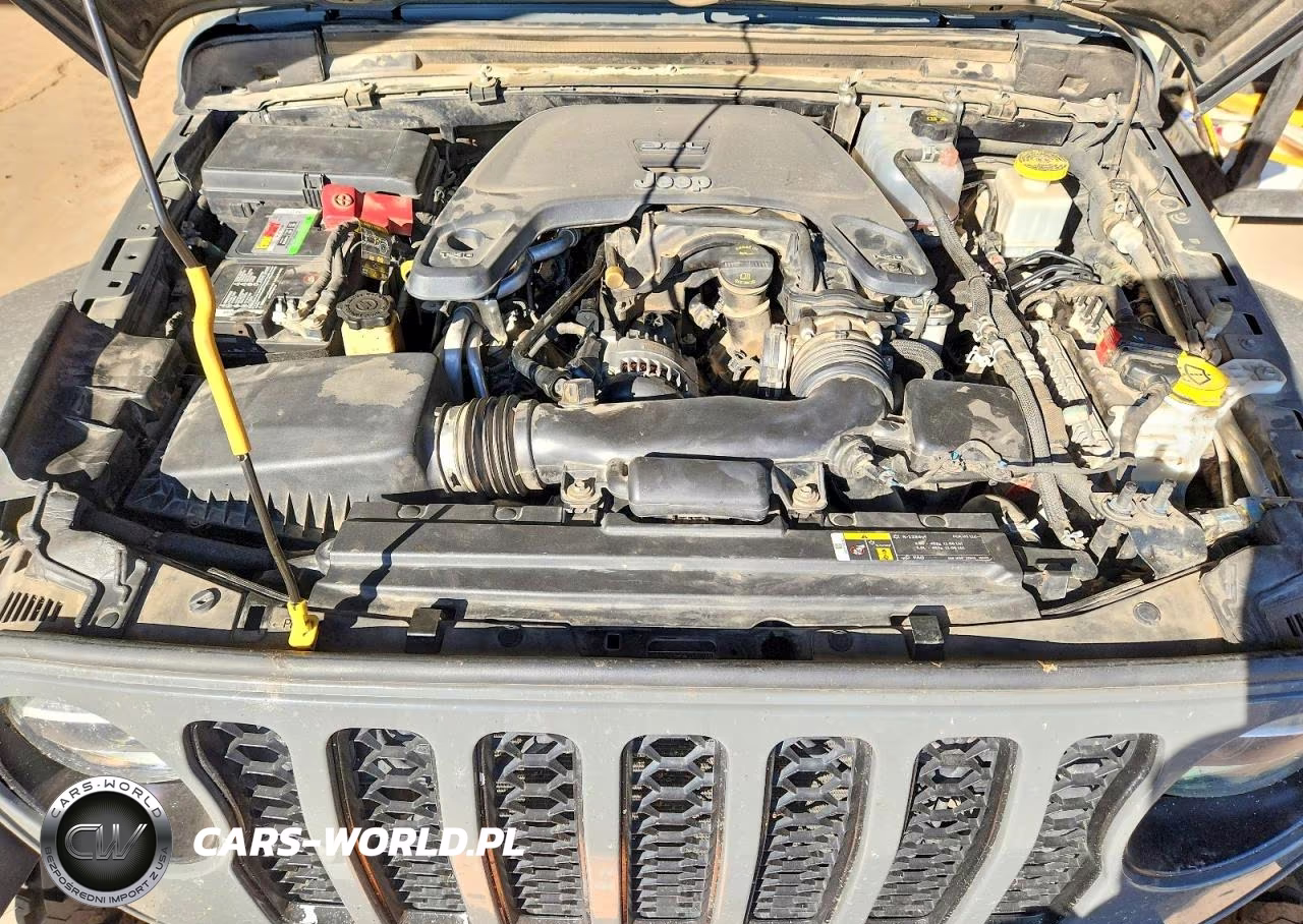 2020 Jeep Gladiator Overland VIN:1C6HJTFG6LL143499 - 12