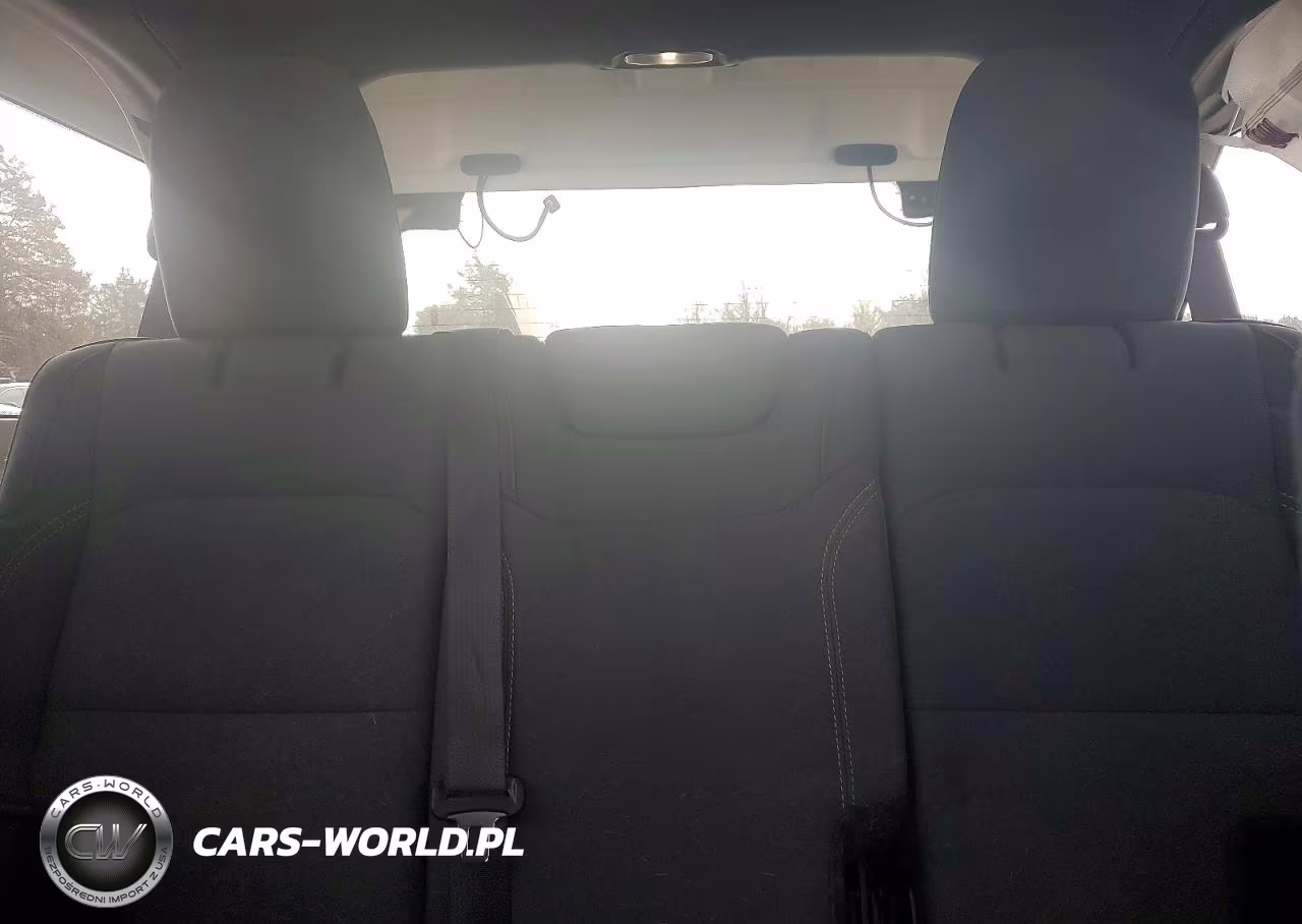 2024 Jeep Wrangler Sport VIN:1C4PJXDN0RW124693 - 10