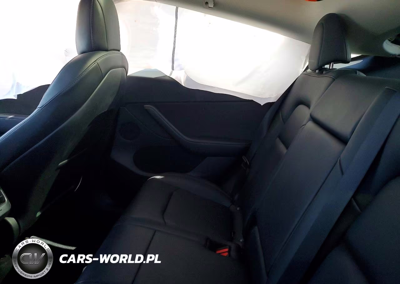 2022 Tesla Model Y VIN:7SAYGDEF3NF407048 - 10