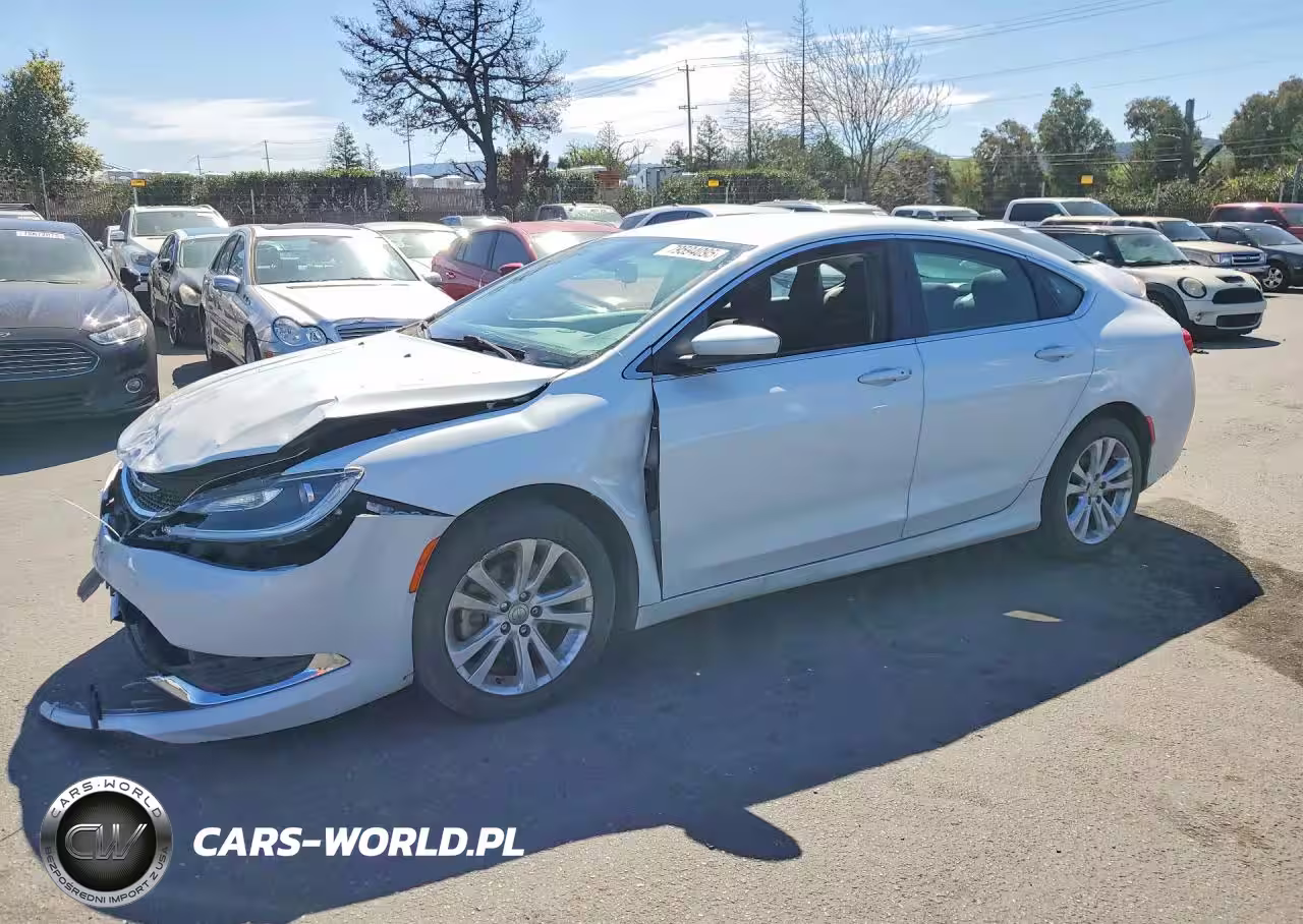 2015 Chrysler 200 Limited