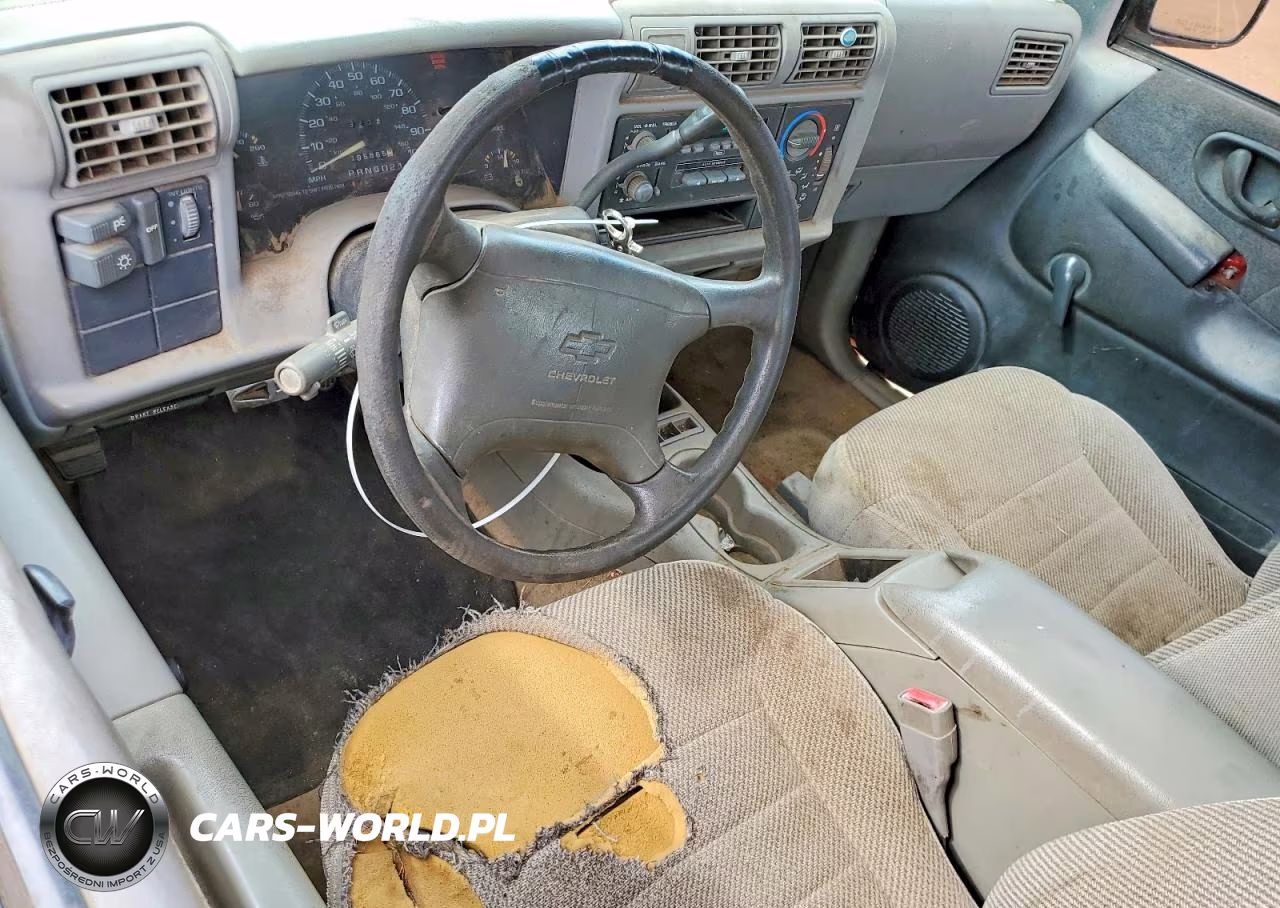 1996 Chevrolet S Truck S10 VIN:1GCCS19X8T8231005 - 8