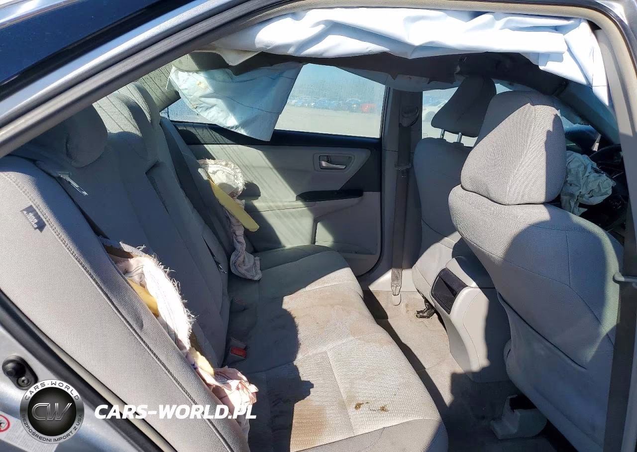 2017 Toyota Camry Le VIN:4T1BF1FK9HU676582 - 10
