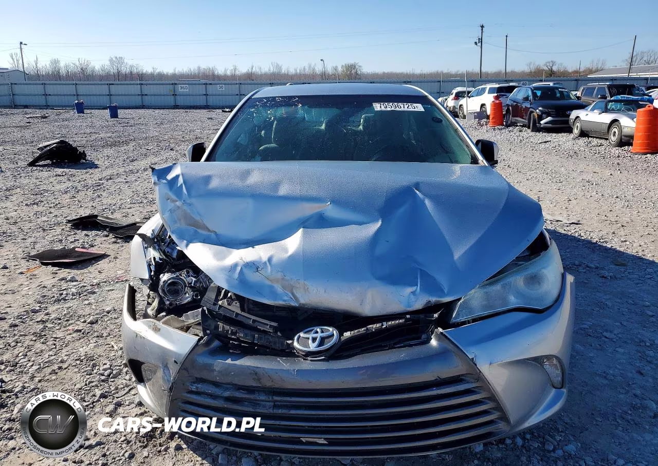 2017 Toyota Camry Le VIN:4T1BF1FK9HU676582 - 5