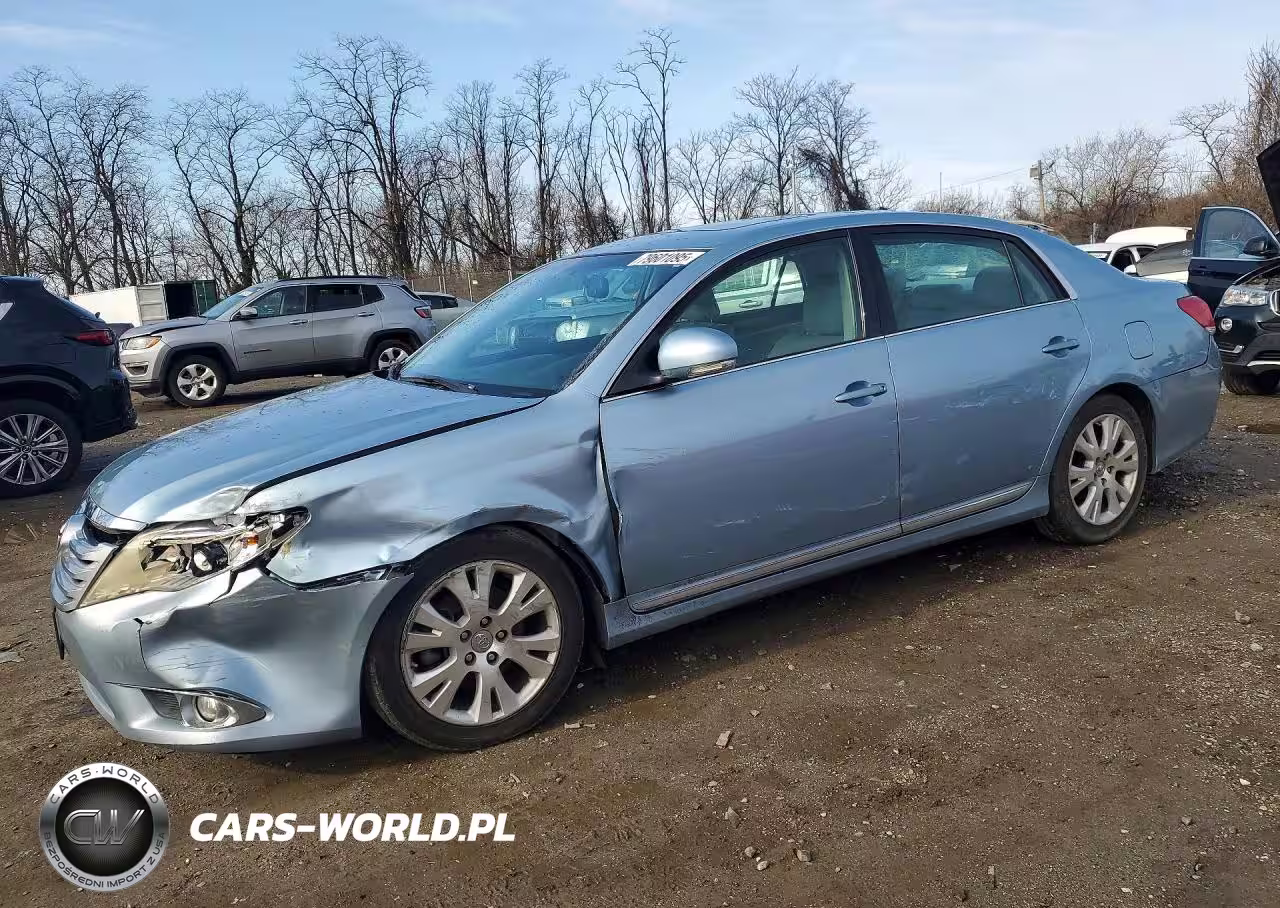 2012 Toyota Avalon Base