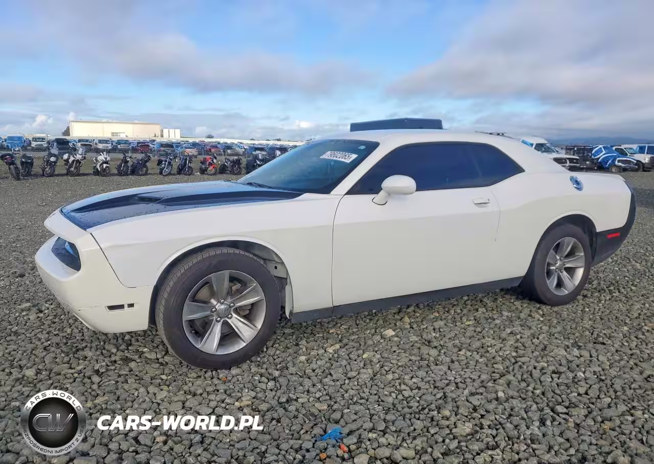 2015 Dodge Challenger Sxt