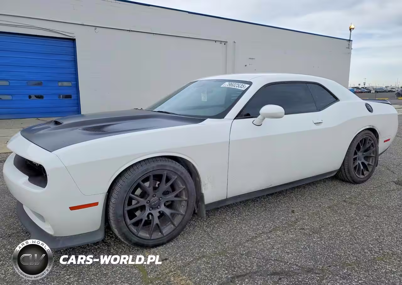 2017 Dodge Challenger Sxt