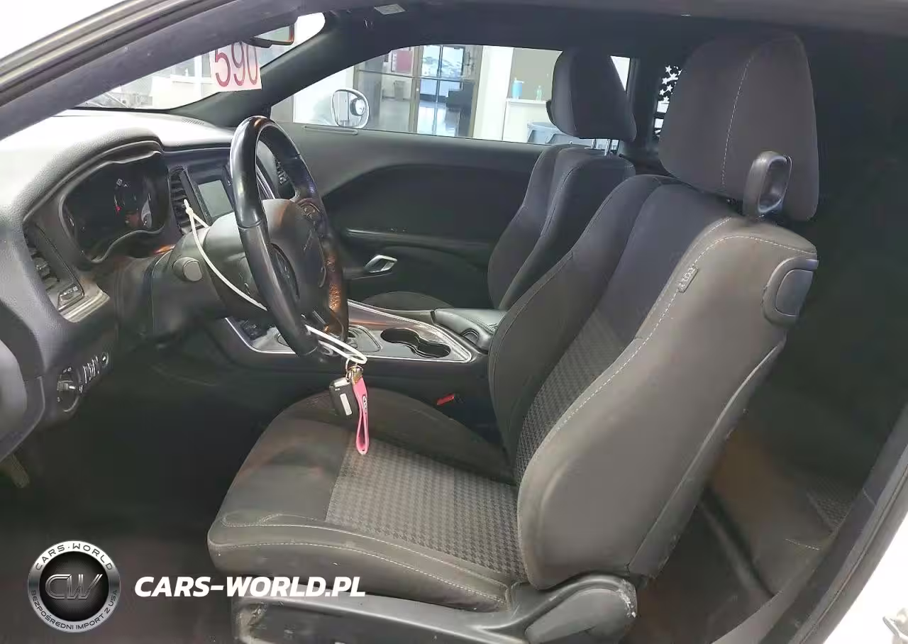 2017 Dodge Challenger Sxt VIN:2C3CDZAG6HH527537 - 7