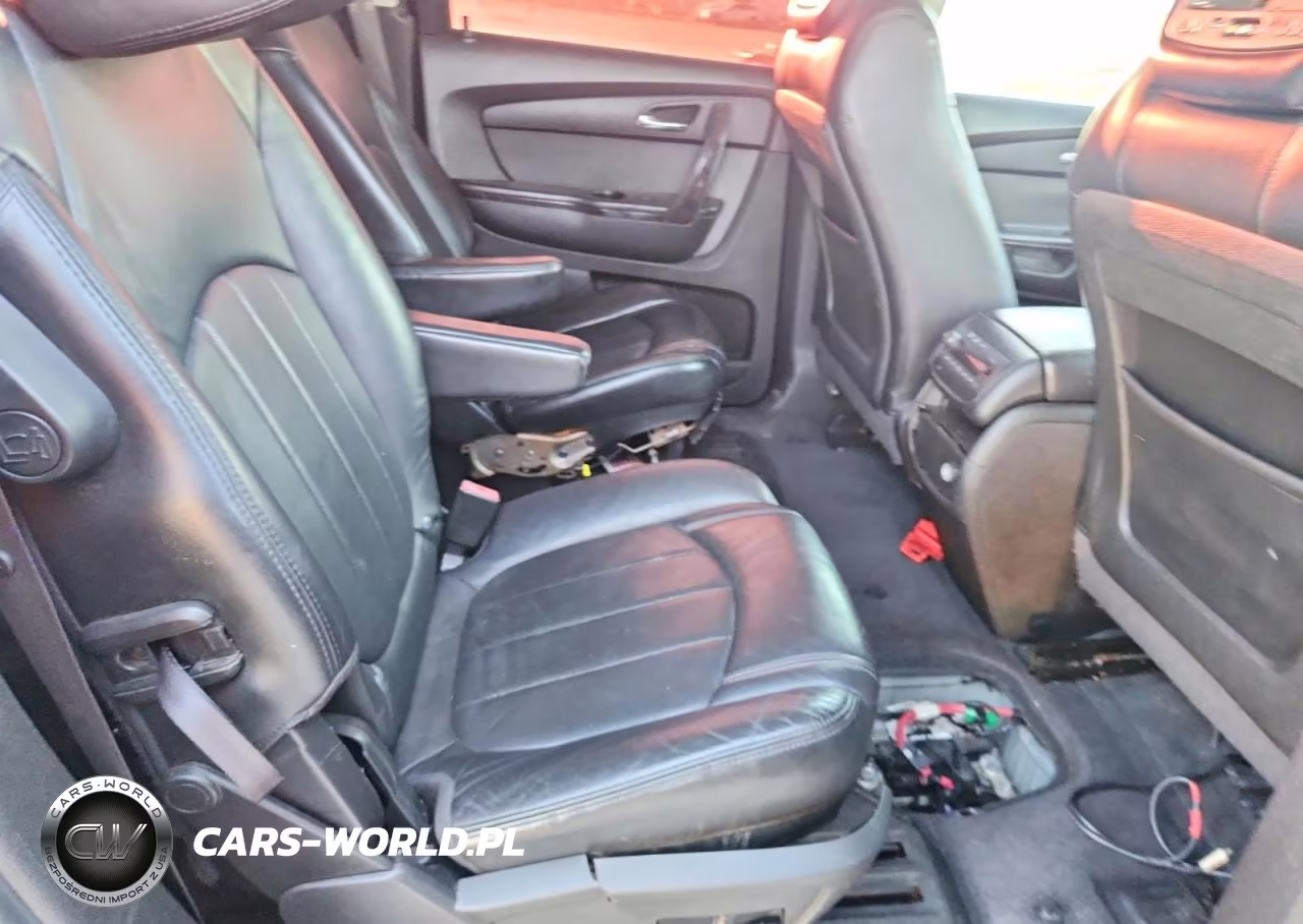 2012 GMC Acadia Denali VIN:1GKKRTEDXCJ307139 - 10