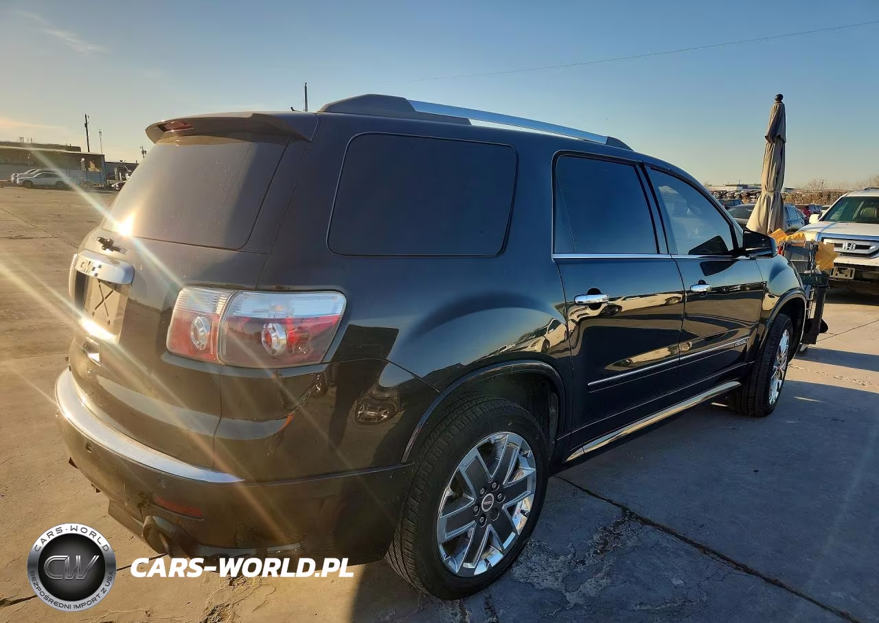 2012 GMC Acadia Denali VIN:1GKKRTEDXCJ307139 - 3