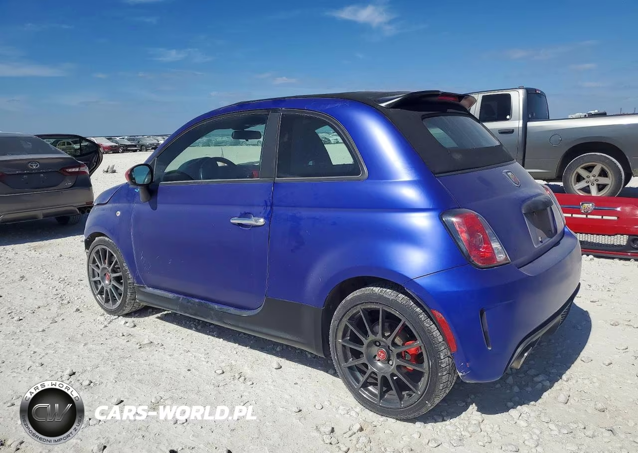 2015 Fiat 500 Abarth VIN:3C3CFFJH2FT555695 - 2