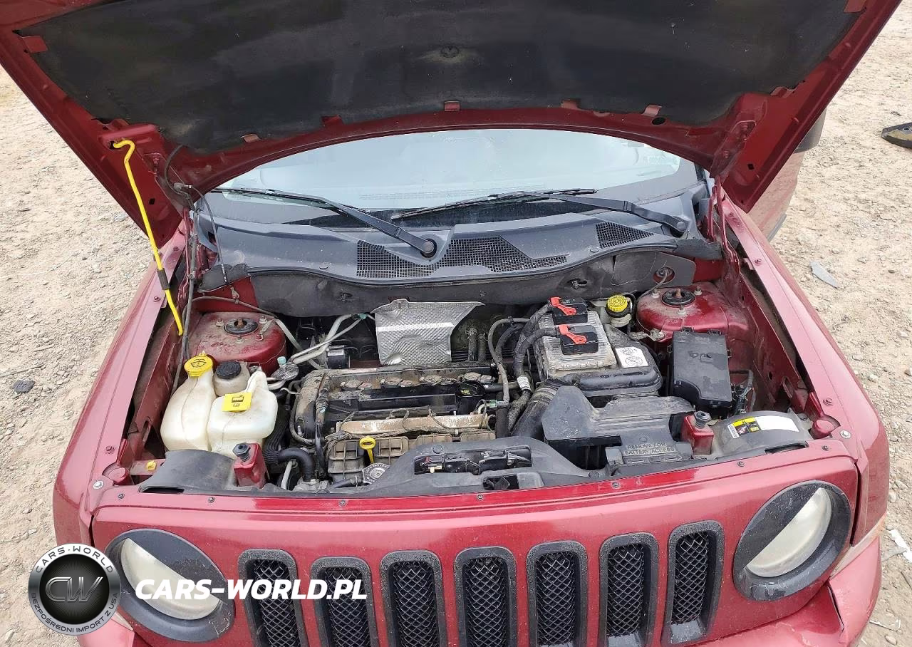 2014 Jeep Patriot Latitude VIN:1C4NJPFB4ED603845 - 12