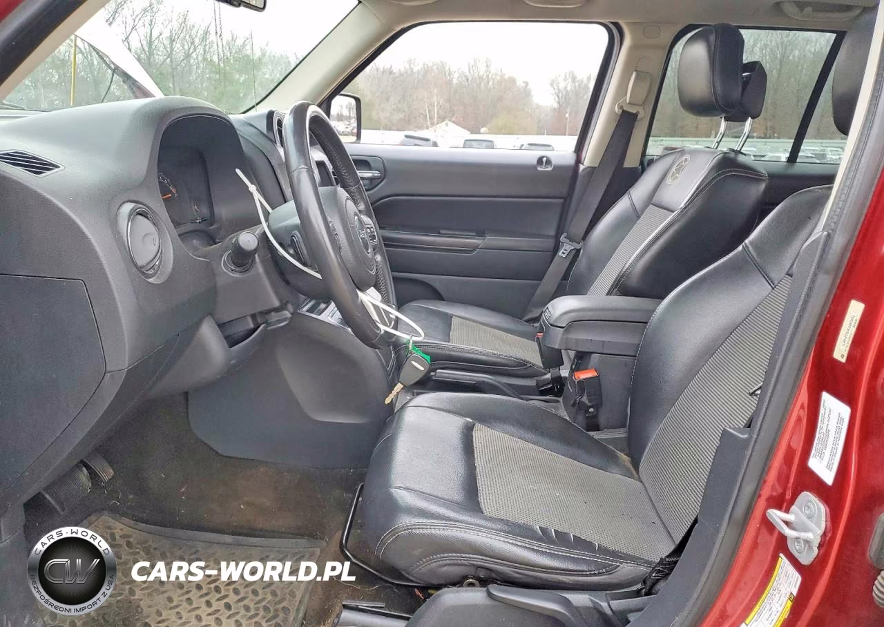 2014 Jeep Patriot Latitude VIN:1C4NJPFB4ED603845 - 7