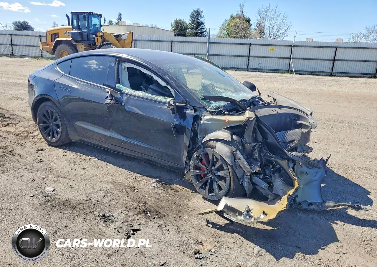 2021 Tesla Model 3 VIN:5YJ3E1EBXMF980200 - 4