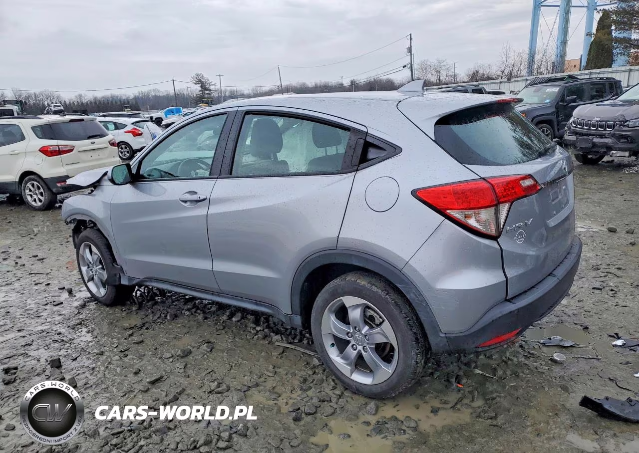 2021 Honda Hr-V Lx VIN:3CZRU6H37MM747699 - 2