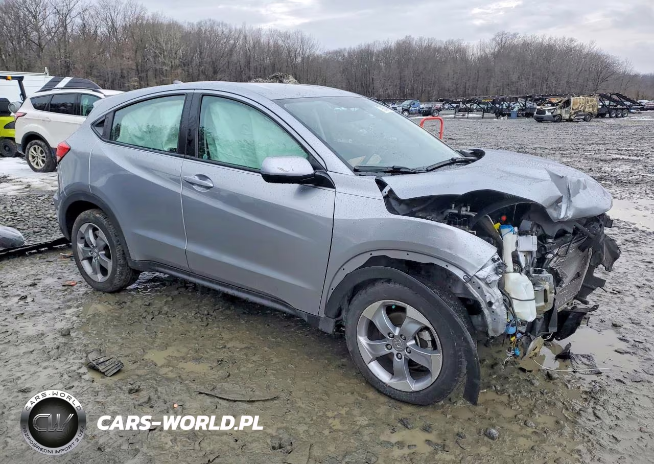 2021 Honda Hr-V Lx VIN:3CZRU6H37MM747699 - 4