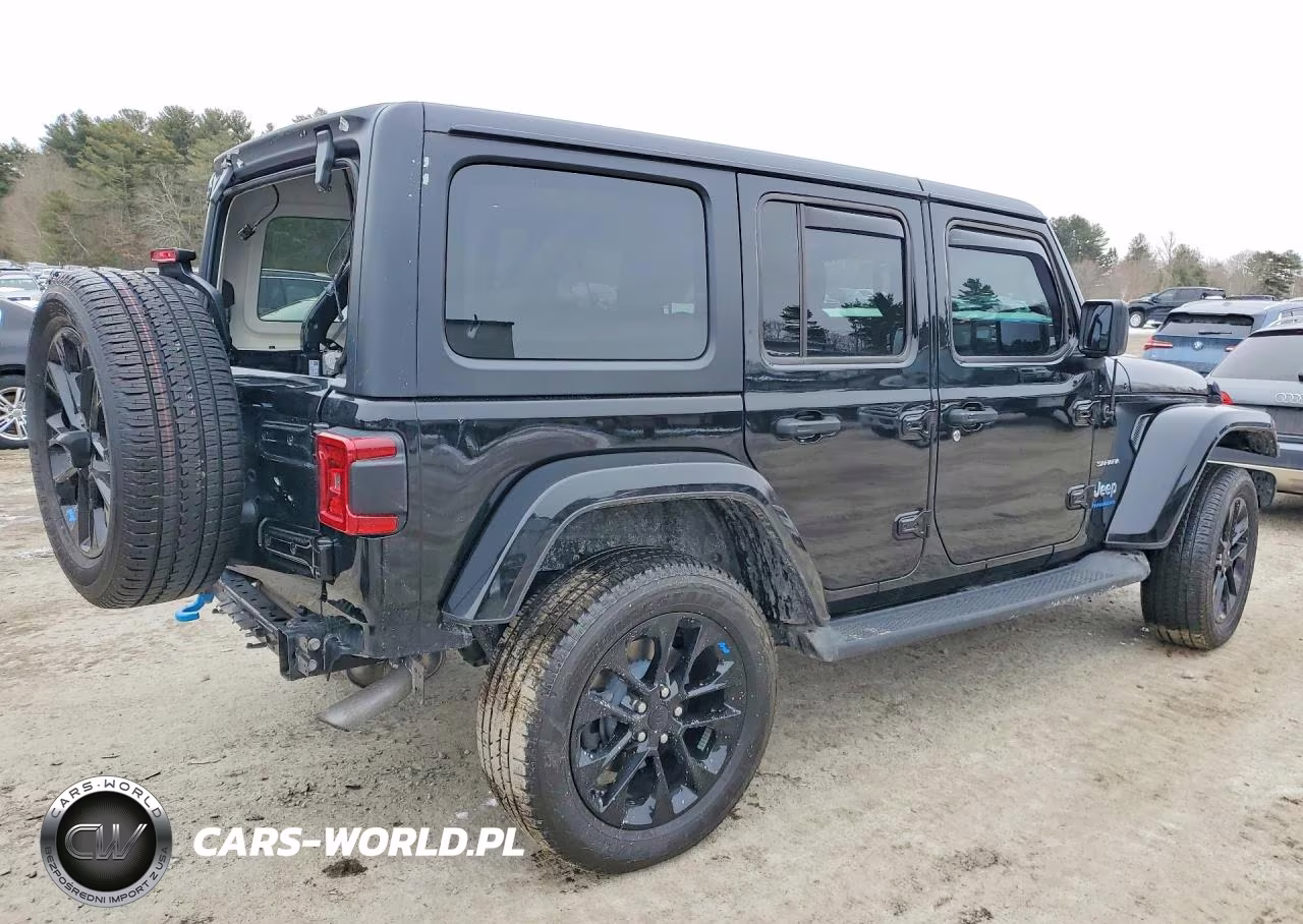 2023 Jeep Wrangler Sahara 4Xe VIN:1C4JJXP64PW556534 - 3