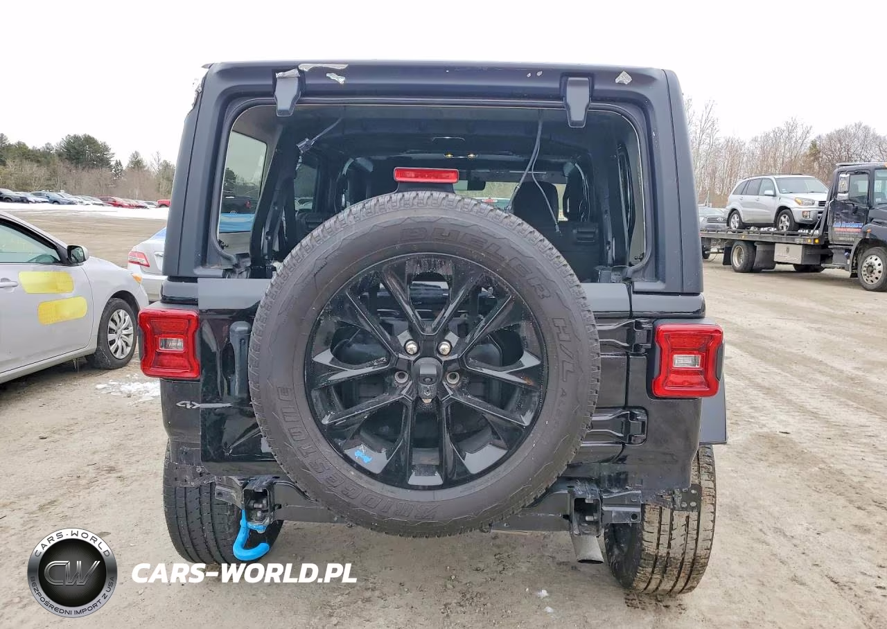 2023 Jeep Wrangler Sahara 4Xe VIN:1C4JJXP64PW556534 - 6
