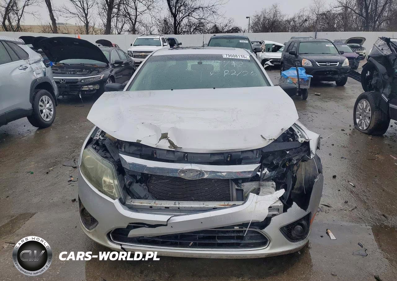 2012 Ford Fusion Se VIN:3FAHP0HA9CR332136 - 5