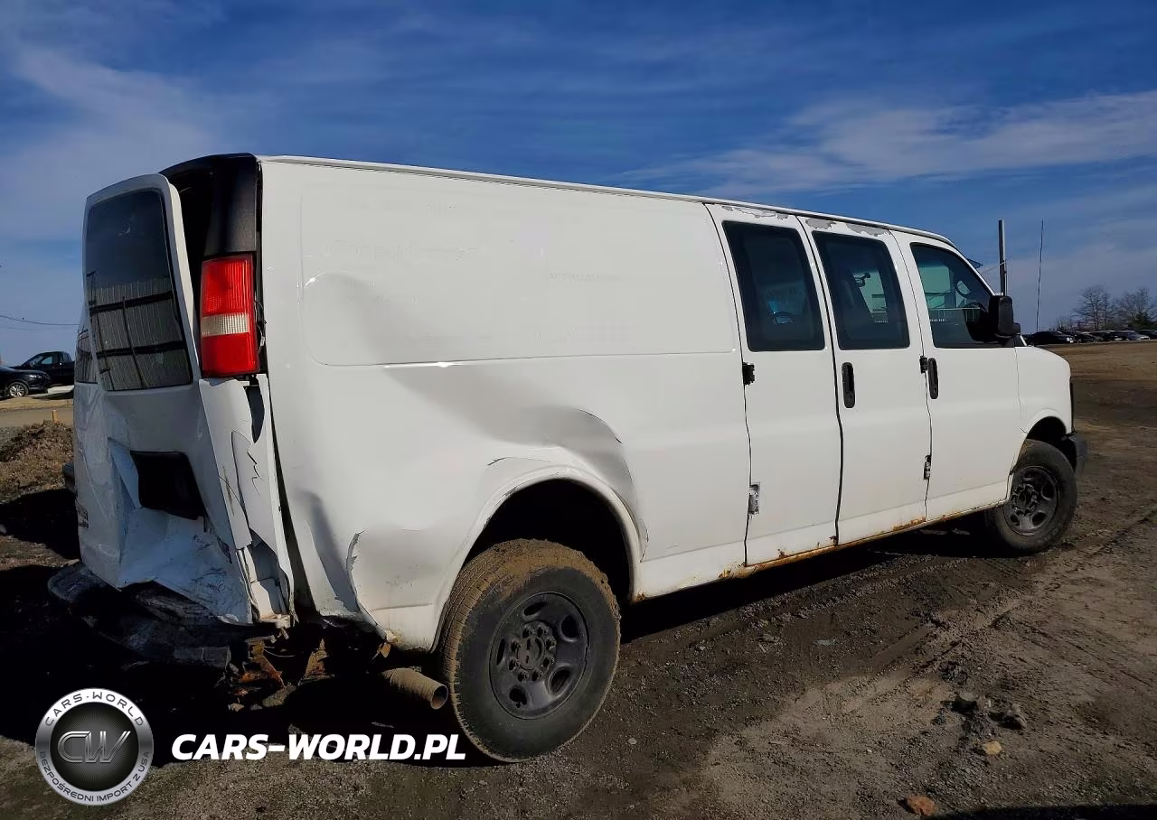 2011 GMC Savana G3500 VIN:1GTZ7UCA8B1117420 - 3