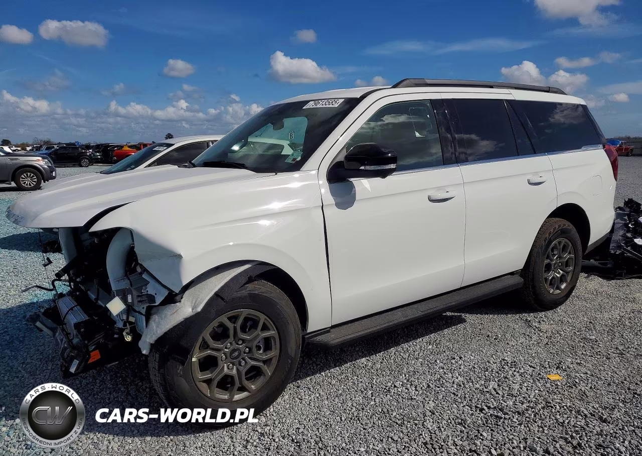 2026 Ford Expedition Active
