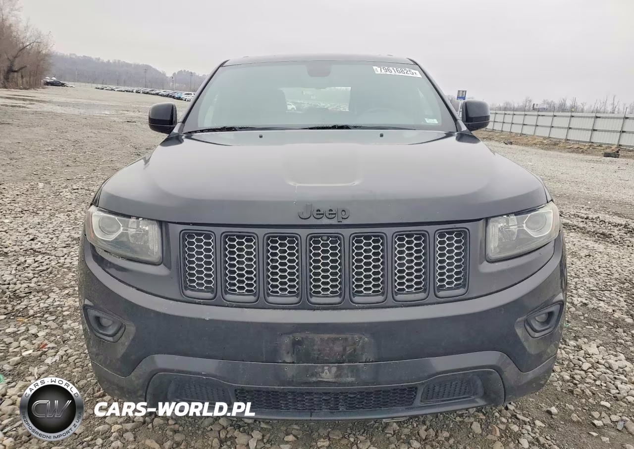 2015 Jeep Grand Cherokee Laredo VIN:1C4RJFAG9FC664291 - 5
