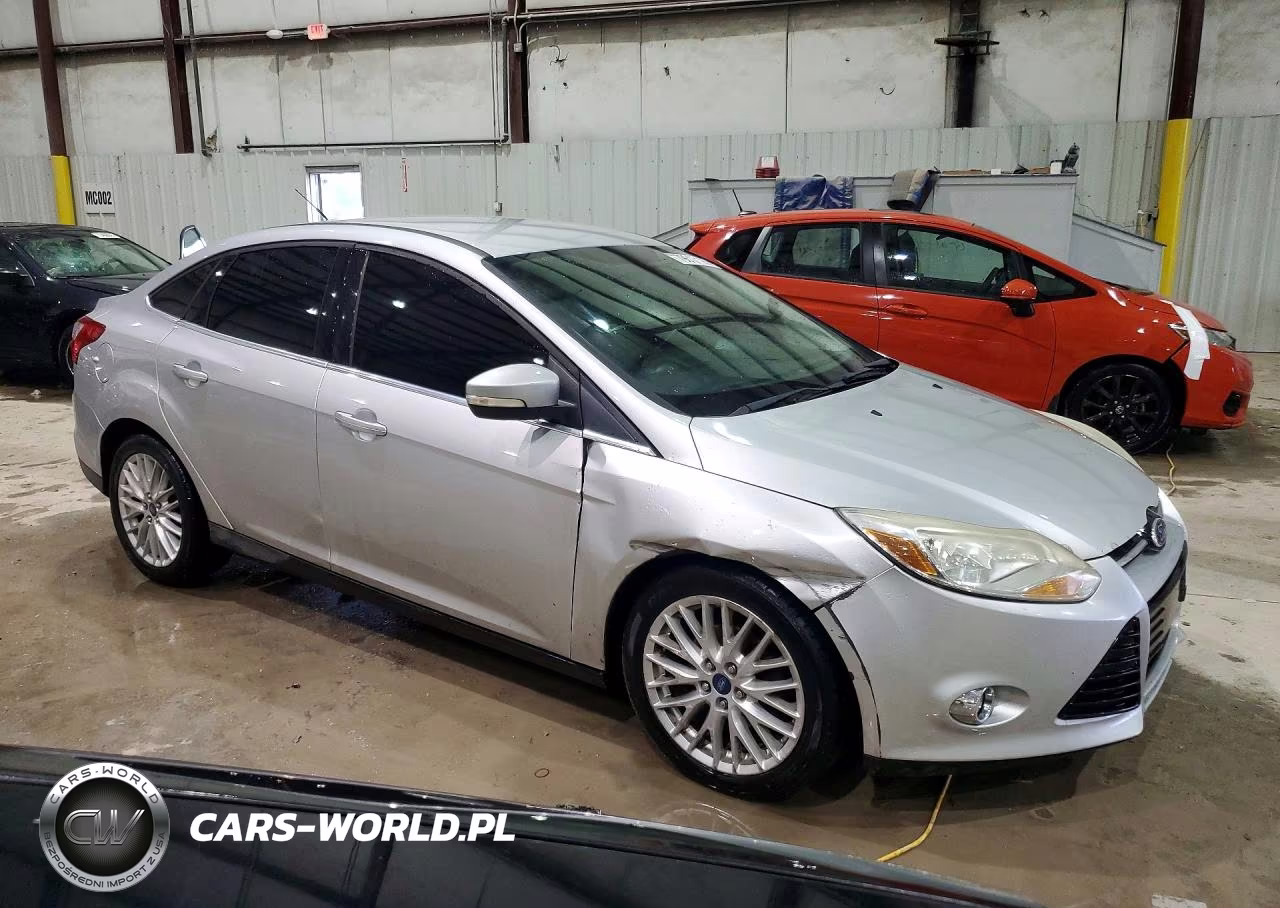 2012 Ford Focus Sel VIN:1FAHP3H24CL434369 - 4