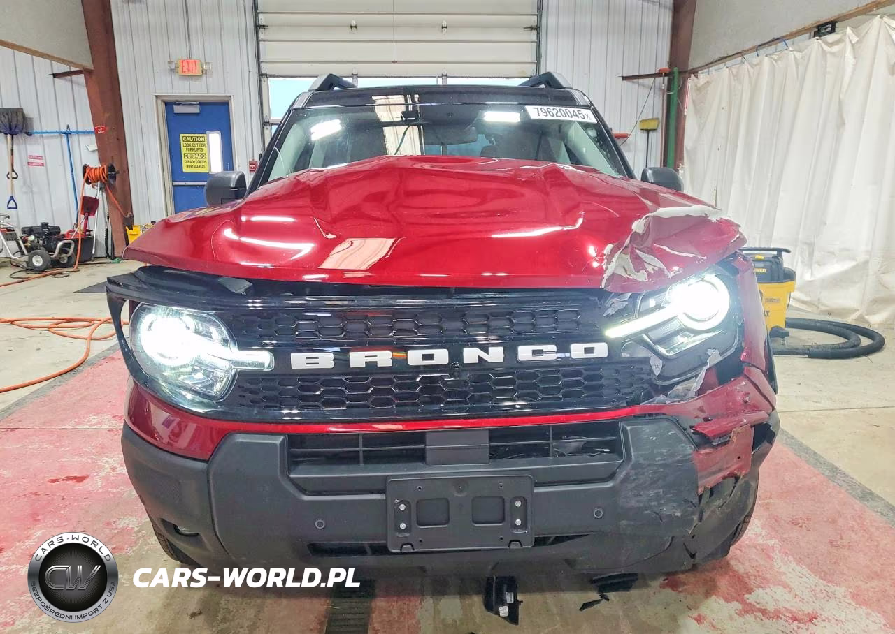 2025 Ford Bronco Sport Outer Banks VIN:3FMCR9CN0SRE27479 - 5