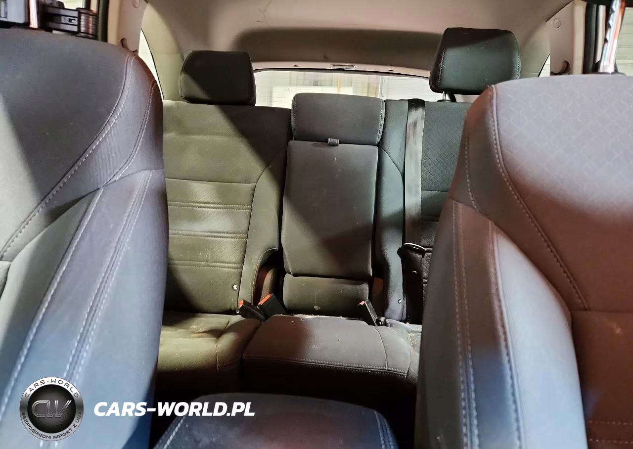 2019 Kia Sorento Lx VIN:5XYPG4A35KG435717 - 10