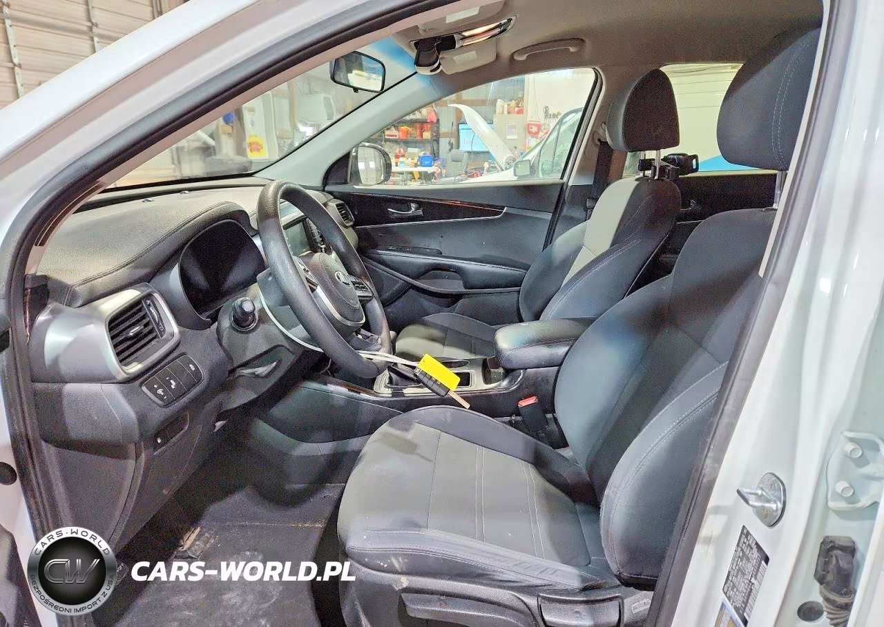 2019 Kia Sorento Lx VIN:5XYPG4A35KG435717 - 7