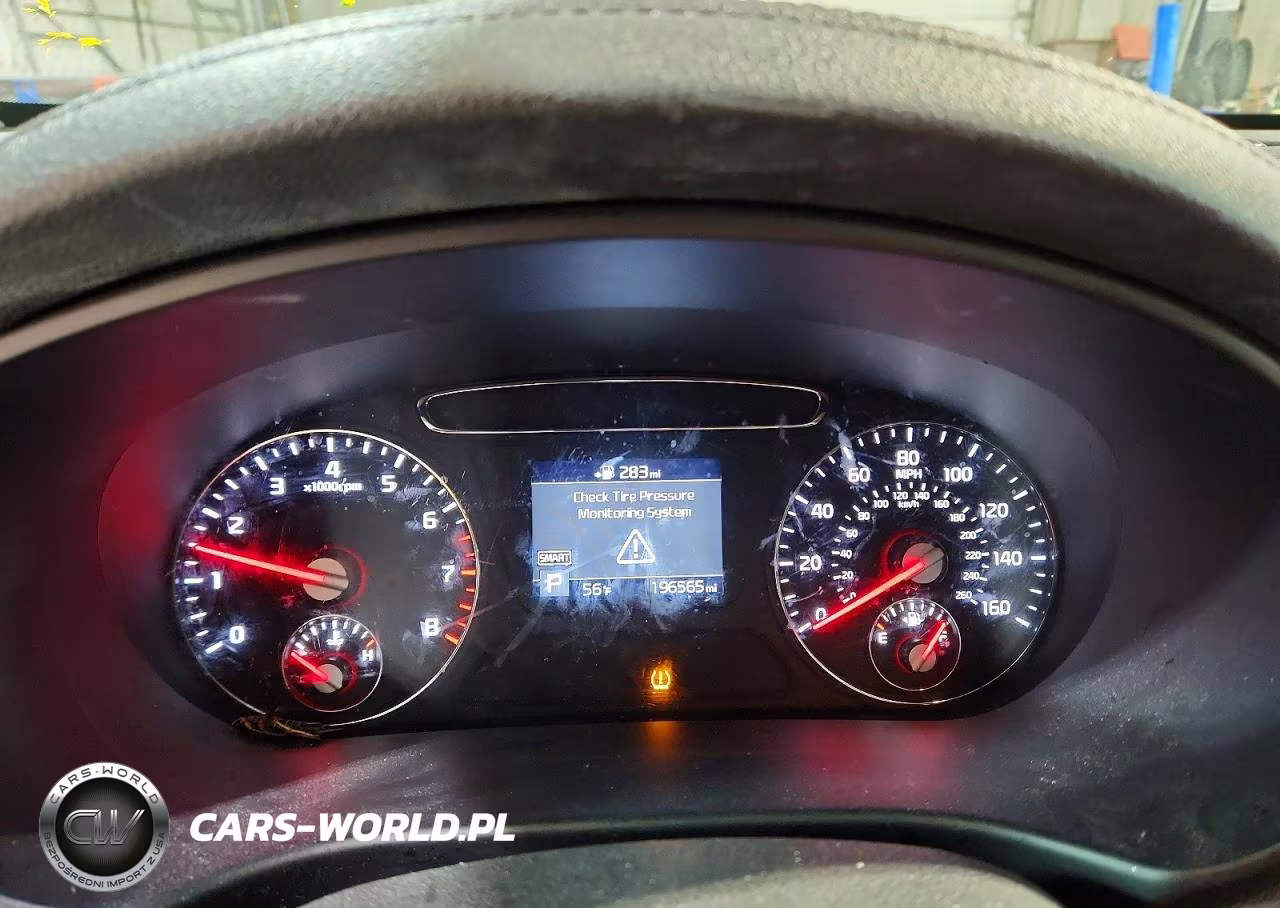 2019 Kia Sorento Lx VIN:5XYPG4A35KG435717 - 9